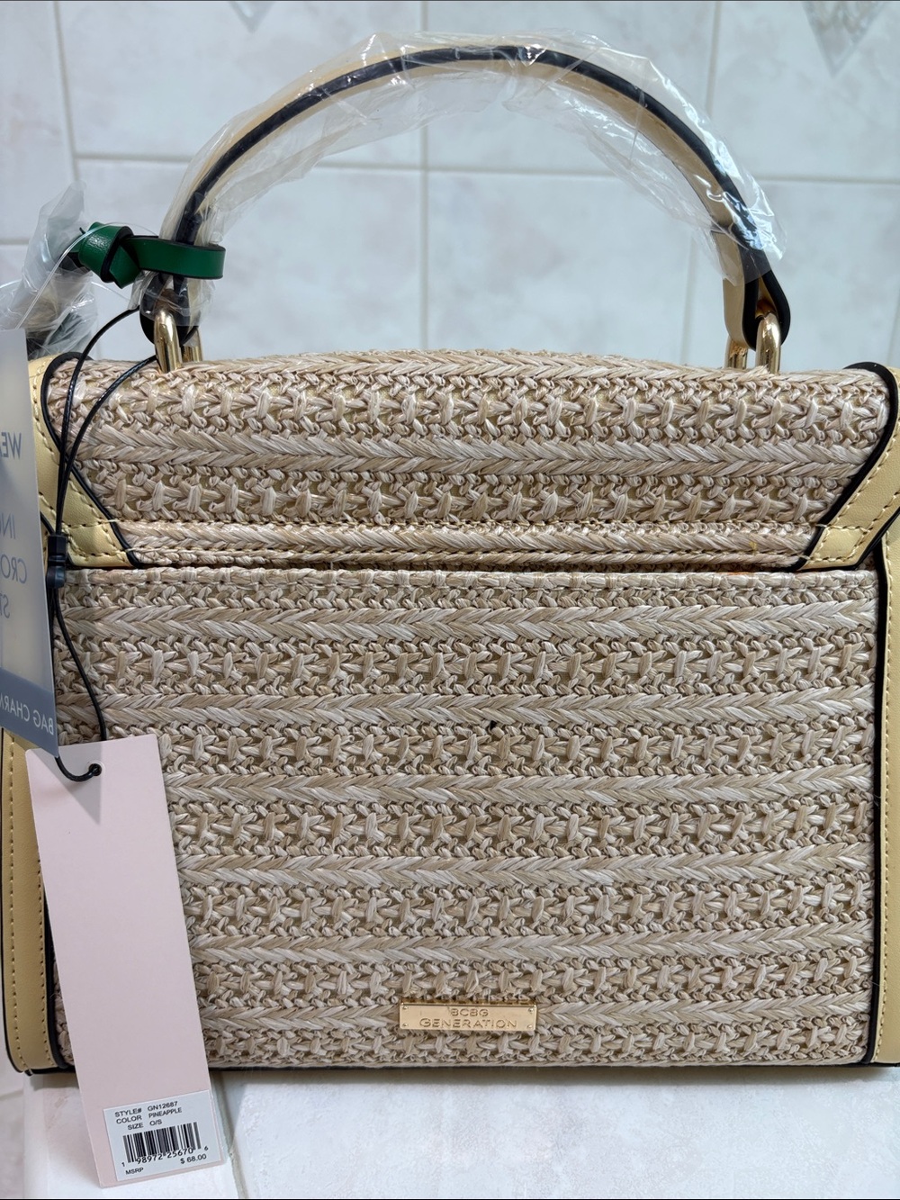 BCBG Generation Pineapple Straw Top-Handle Bag in Yellow with Crossbody Strap - Picture 7 of 11